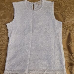 VINTAGE CALIFORNIA STYLE WHITE LACE SLEEVELESS TOP